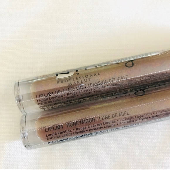 🆕💋Bundle of 2 Nude NYX Lip Lingerie Lipsticks - Picture 2 of 5